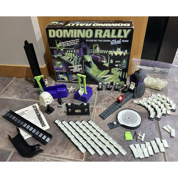 VINTAGE Domino Rally Glow in the Dark Ghost Ride Near Complete Pressman 1991 - Picture 1 of 10